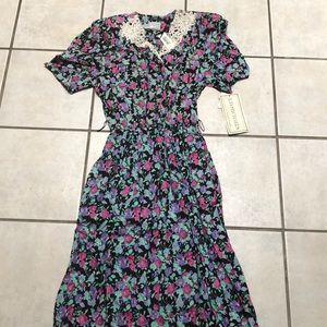 NWT Vintage Floral Dress